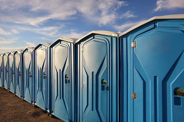 Best Deluxe Portable Toilet Rental  in Alexandria, VA